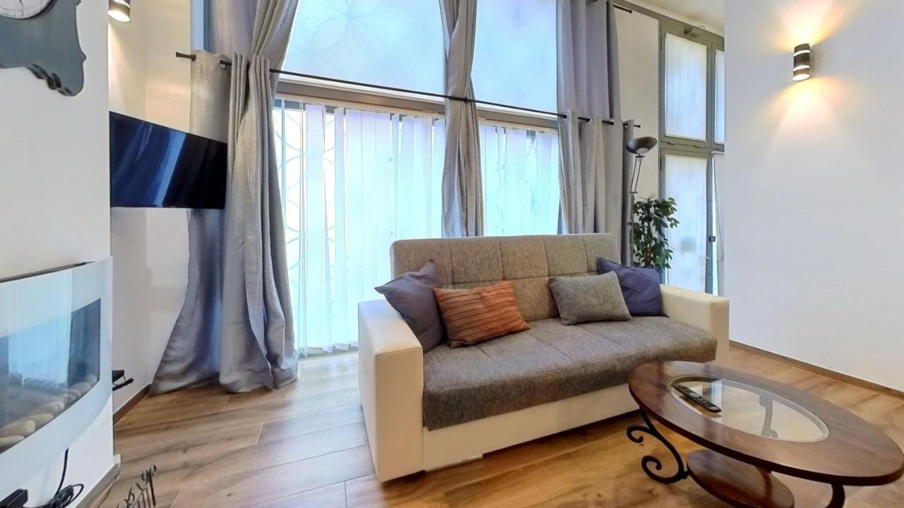 Relais Romagnosi Apartment Ngoại thất bức ảnh